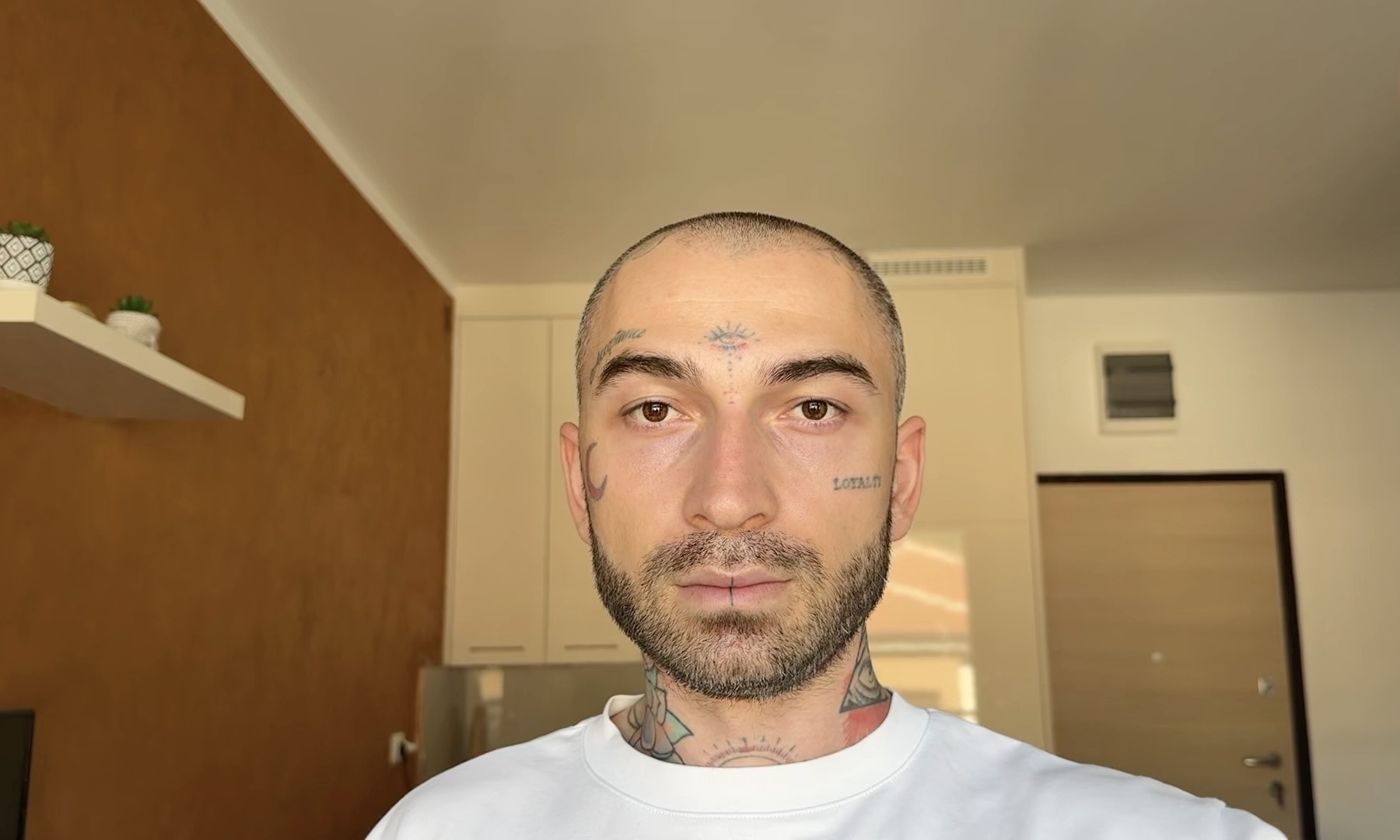 Video cover